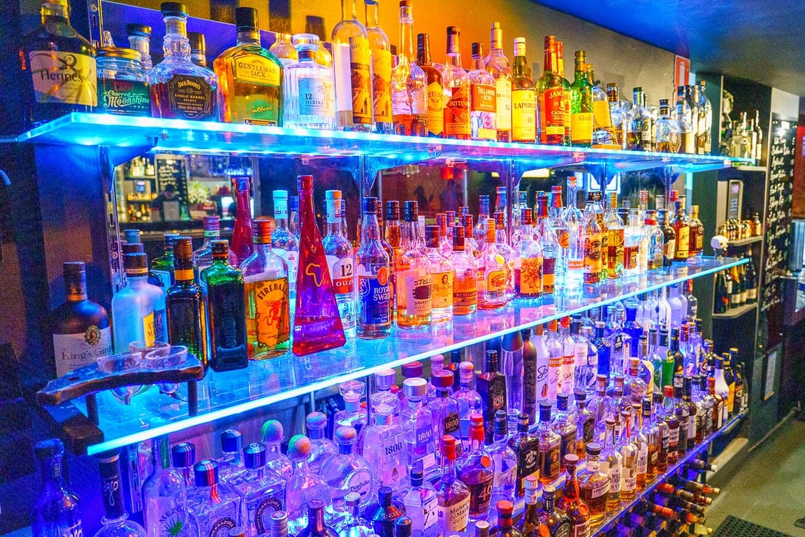 Amor Bar and Music Room photo 2