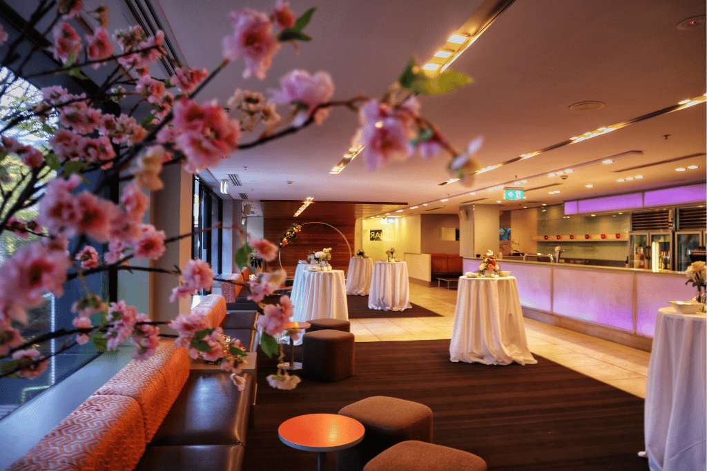 Crowne Plaza Canberra photo 2