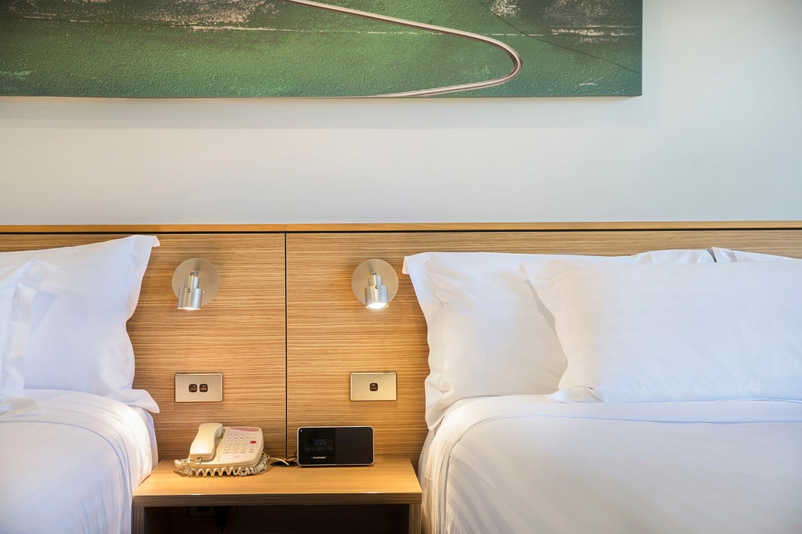 Crowne Plaza Canberra photo 4
